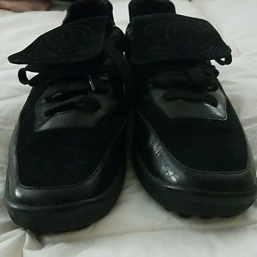 Authentic Chanel sneakers w/o dust bag - Picture 6 of 6